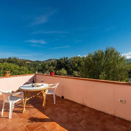 Holiday home Coppia 2 By Interhome